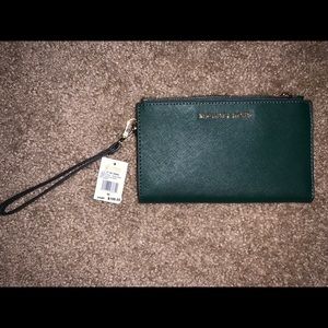 Michael Kors wristlet/wallet